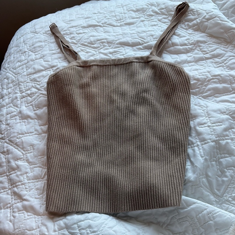 Old navy beige tank top